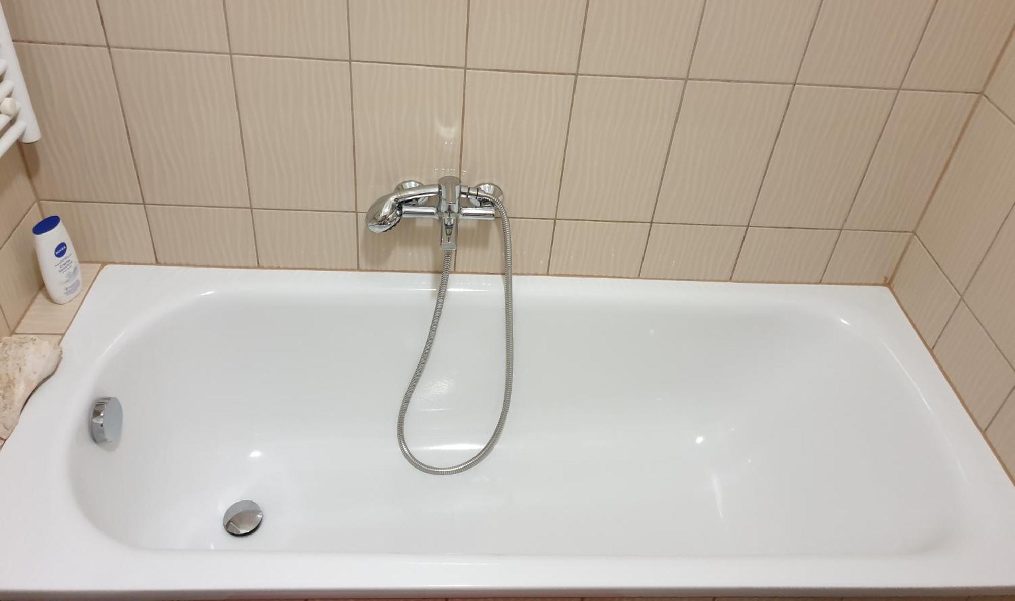 Apartment Goemb Utca